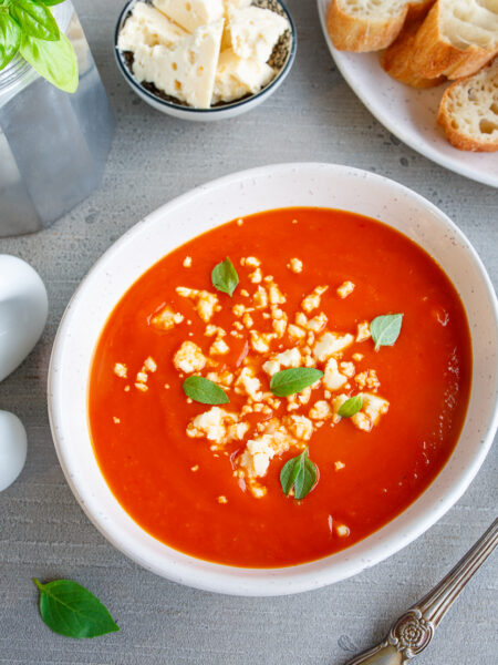 Roasted pumpkin and bell pepper purée soup