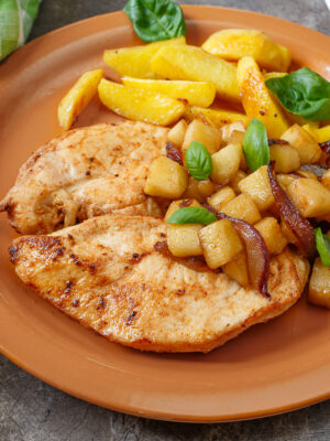 Chicken with Apples and Onions