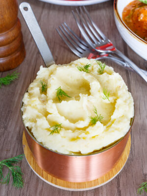 Mashed Potatoes with Roasted Garlic