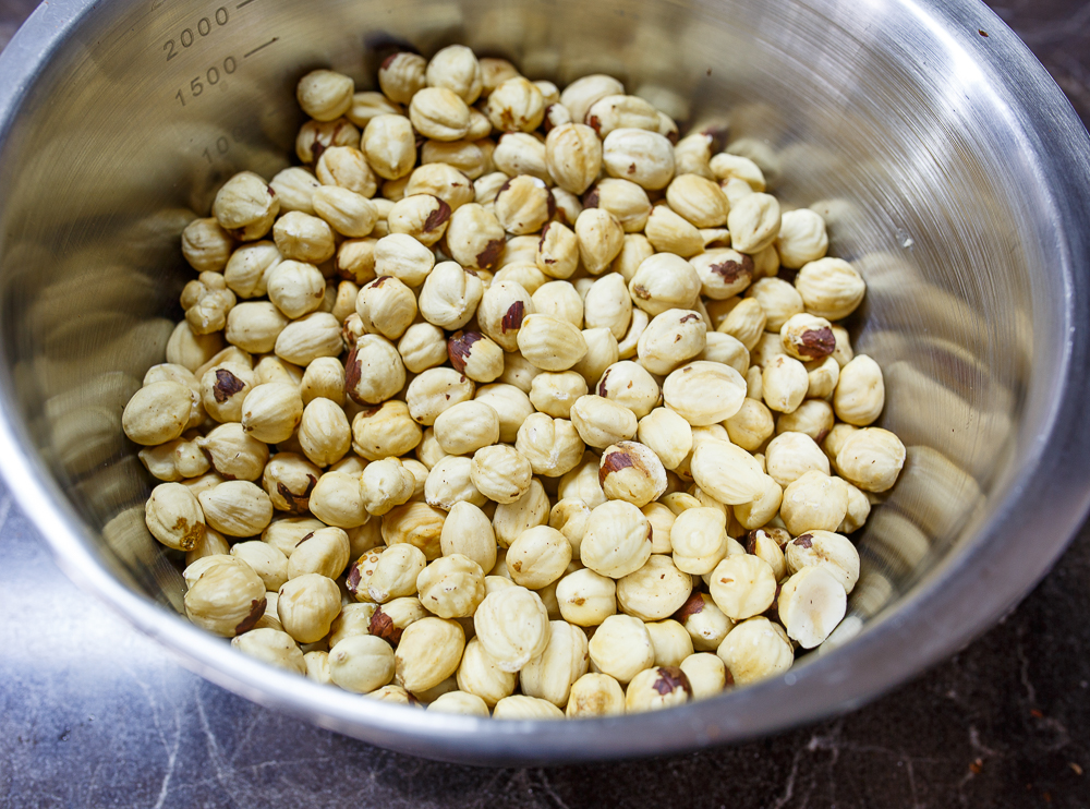 Рецепт How to skin a hazelnuts. Cooking instructions